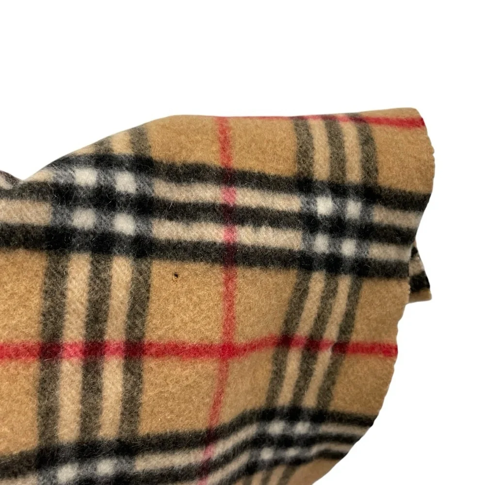 BURBERRY Classic Cashmere Check Scarf